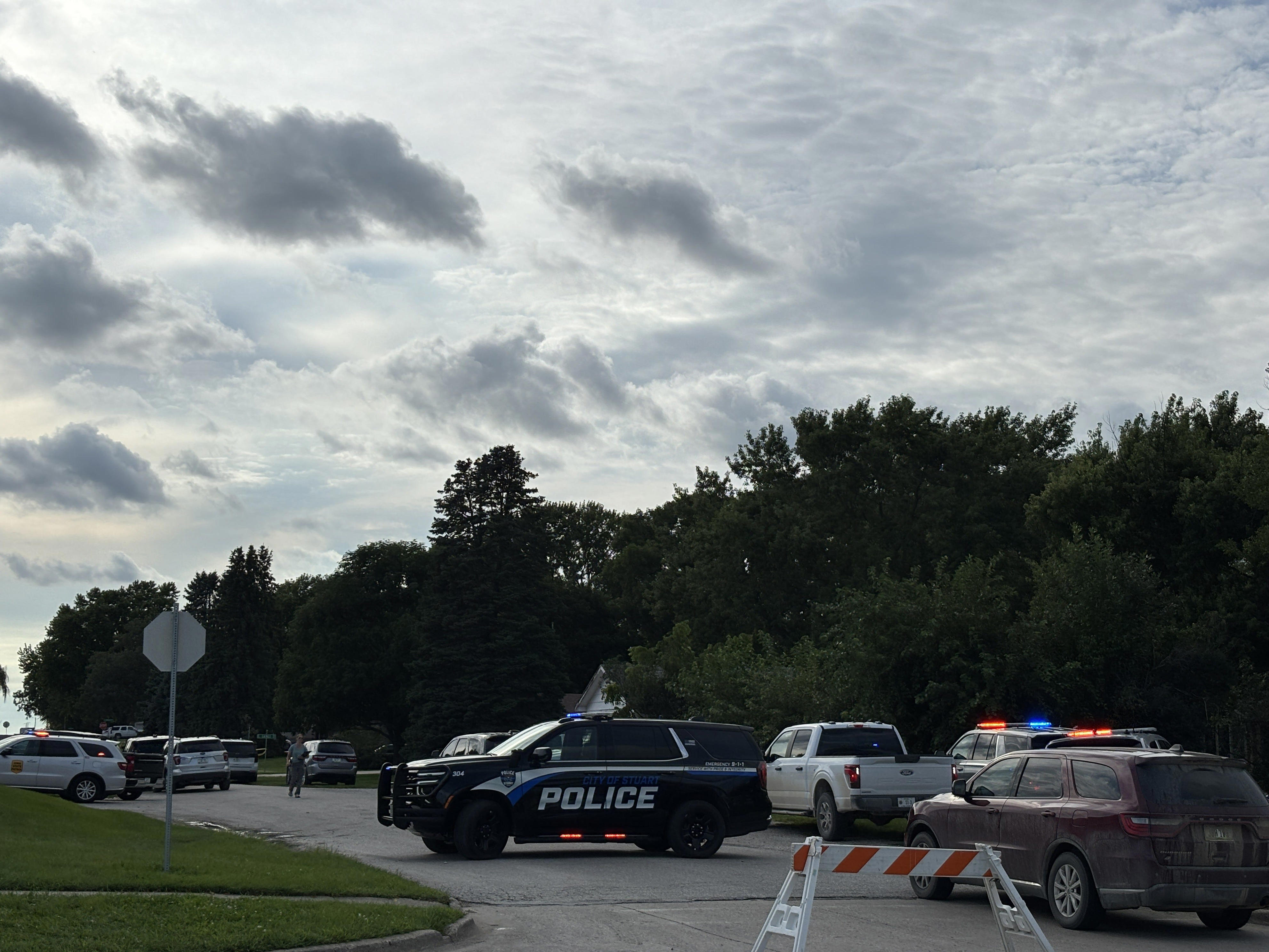 Shooting in Stuart, Iowa leaves woman dead, state trooper injured