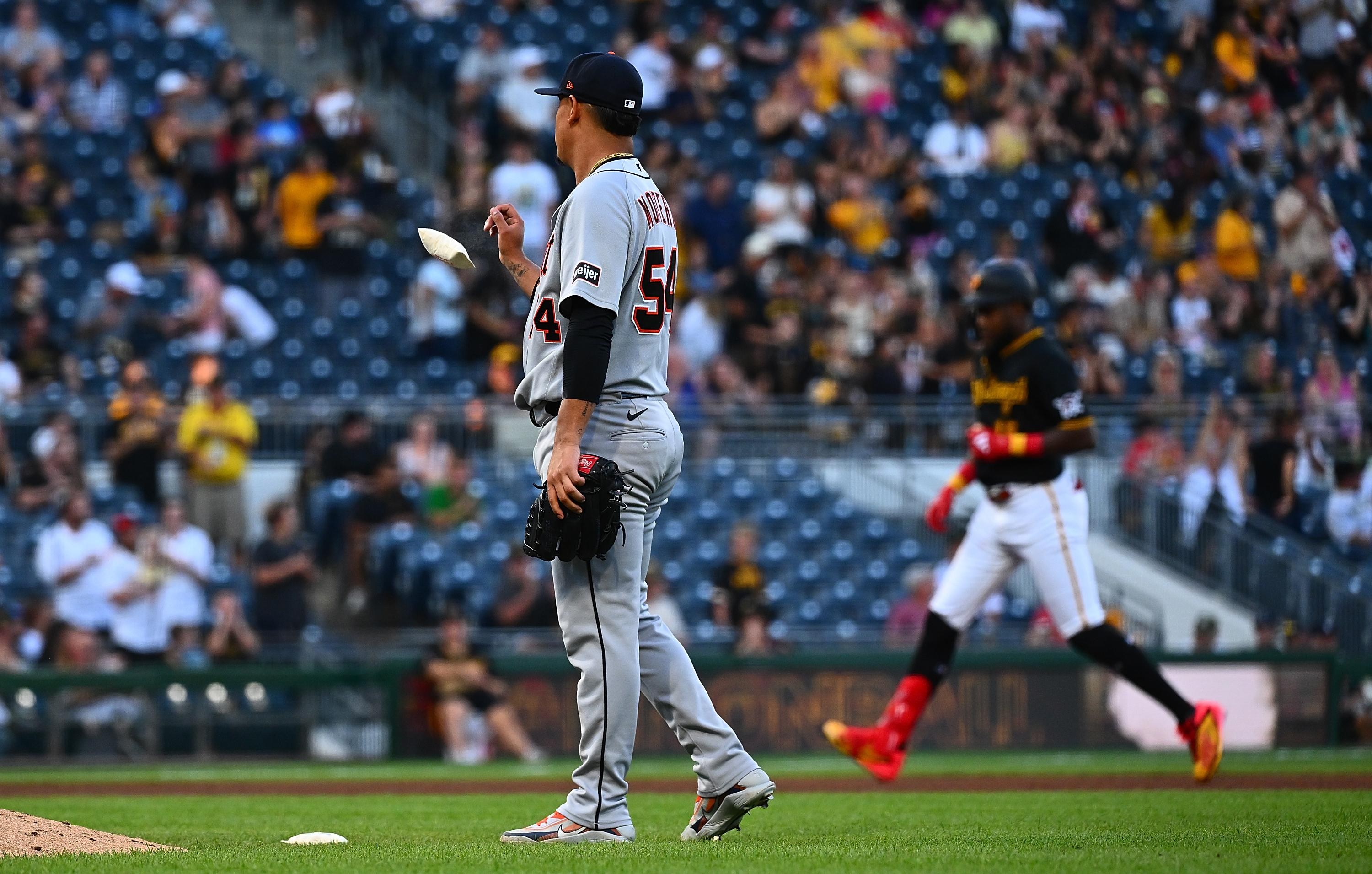 A stellar Keider Montero start stumbles in the sixth for a Tigers' loss