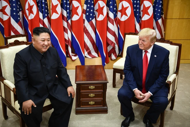 Rộ tin ông Trump và ông Kim Jong Un sắp trùng phùng
