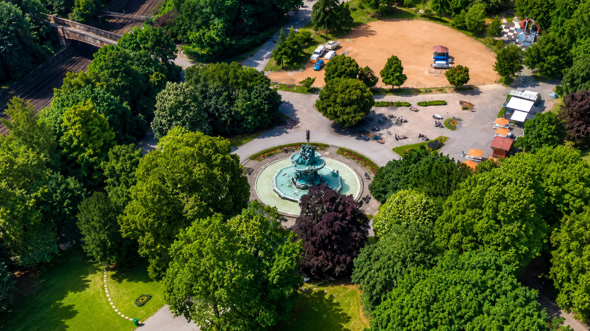Ross Fountain surrounded by Princes Street Gardens