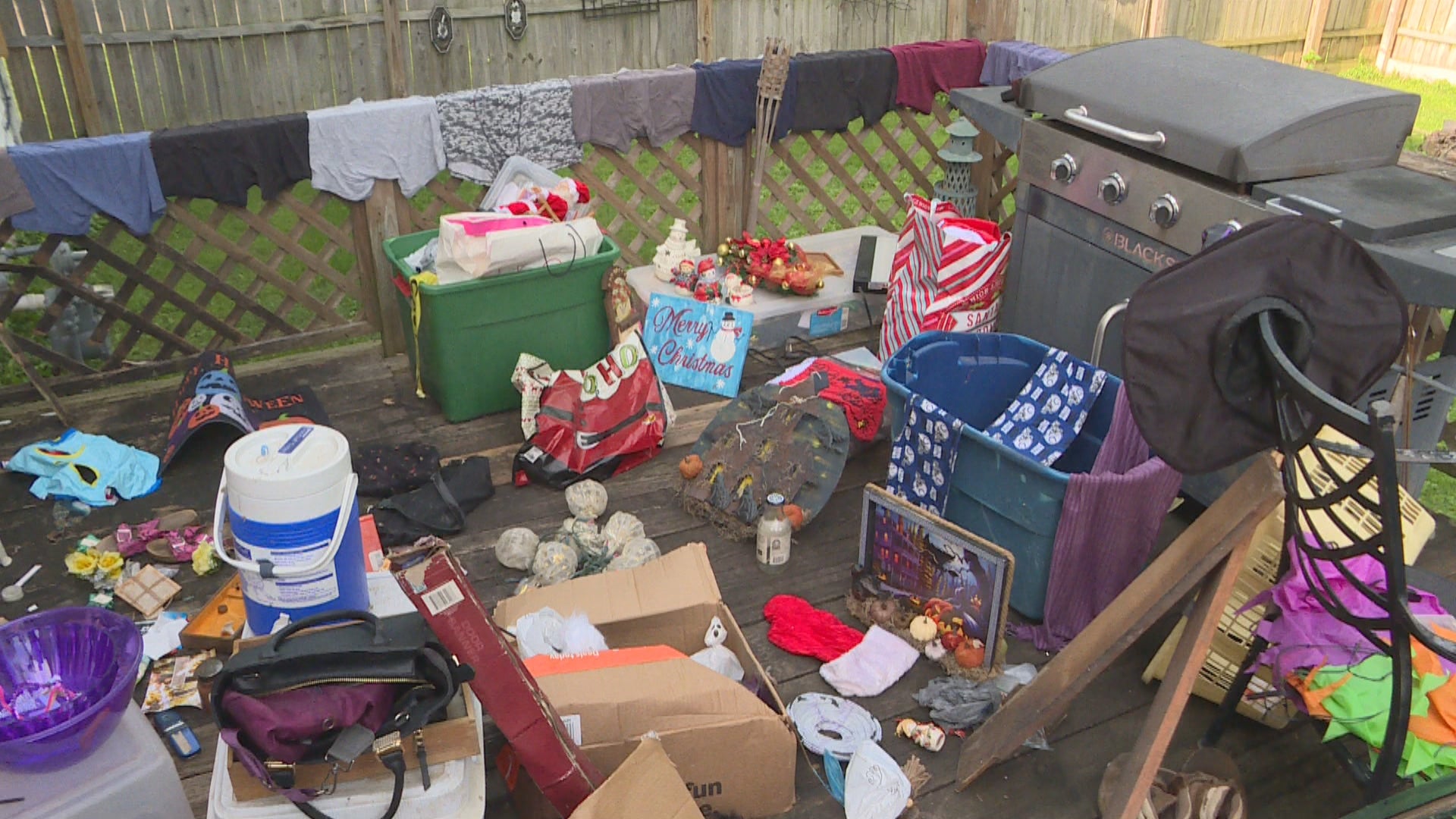 'It just feels heavy': Henry County begins recovery from historic floods Flood cleanup underway in Indianapolis' Ravenswood neighborhood and Henry County, Indiana