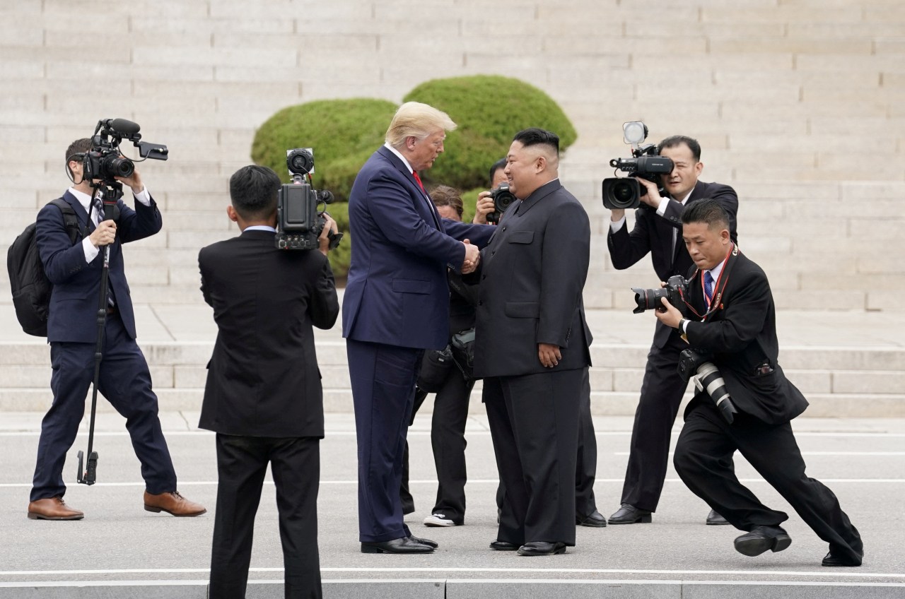 Trump pushes for Kim Jong Un meeting this year