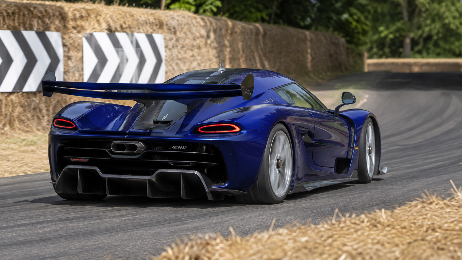 Koenigsegg Jesko Attack reveals its track focus