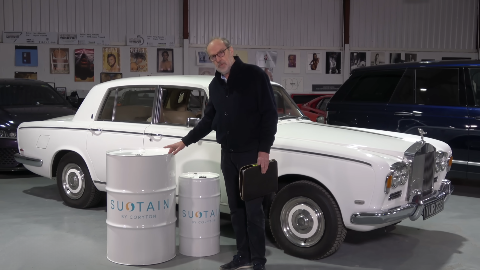 Comparing real world CO2 emissions of EVs PHEVs and e-fuels