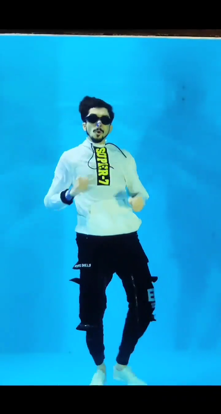 Gravity-defying dance moves deep underwater