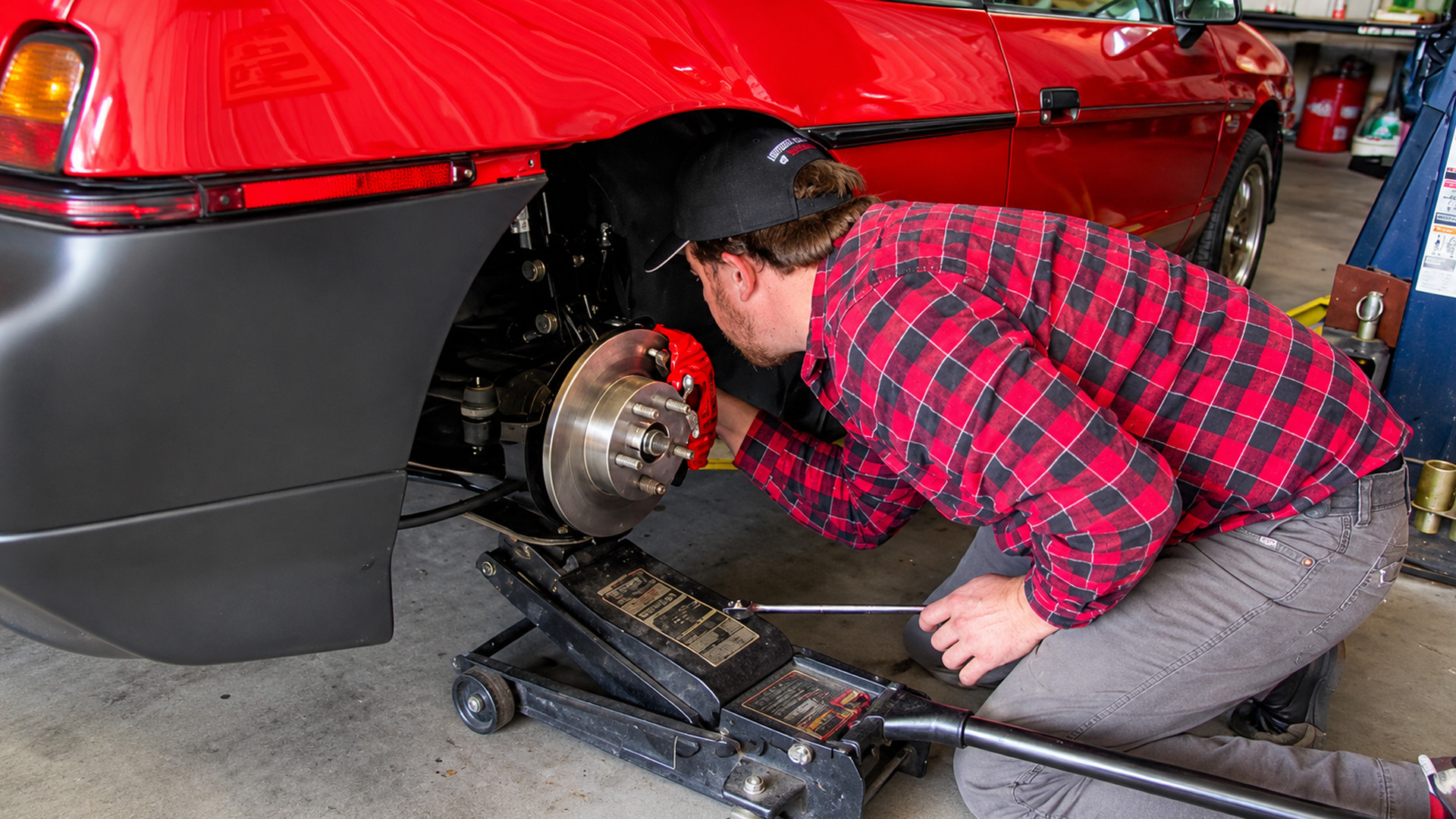 Finishing the Pontiac Fiero chassis with a rear suspension rebuild