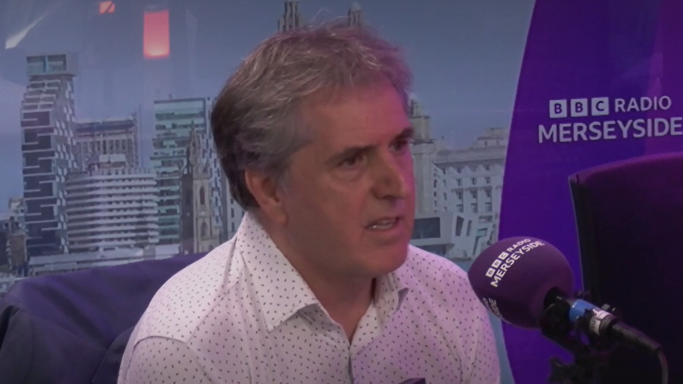 Mayor defends record on city centre litter