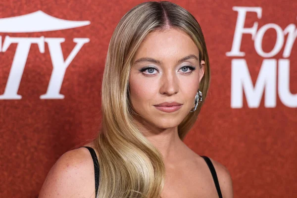 Sydney Sweeney and Scooter Braun spotted on $400 million yacht in Mallorca — with a surprising outfit