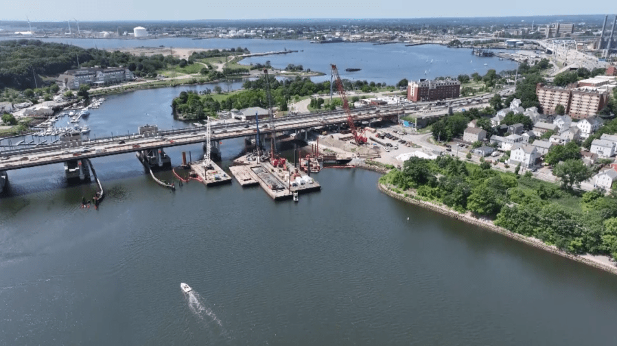 RI officials lay out timeline of Washington Bridge rebuild