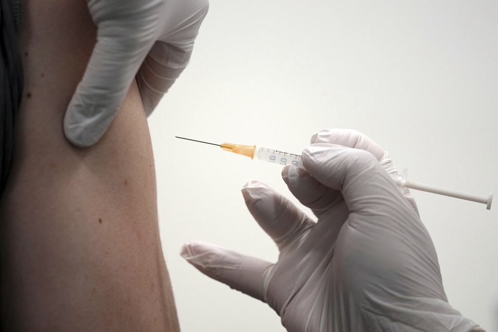 Medical groups release 2026-2027 flu, COVID and RSV vaccine ...