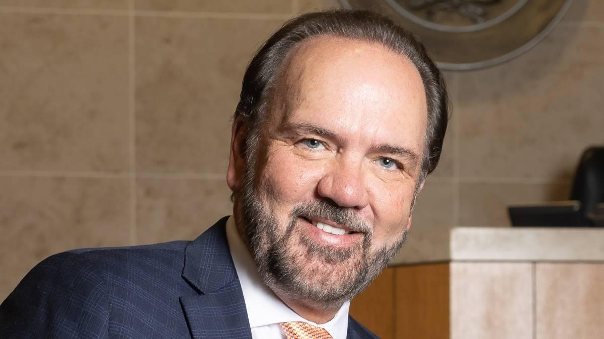 Texas judge removed from track meet stabbing case amid retrial bid