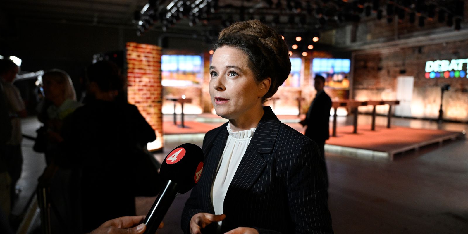 mp-centerpartiet-vill-bilda-en-h-gerregering