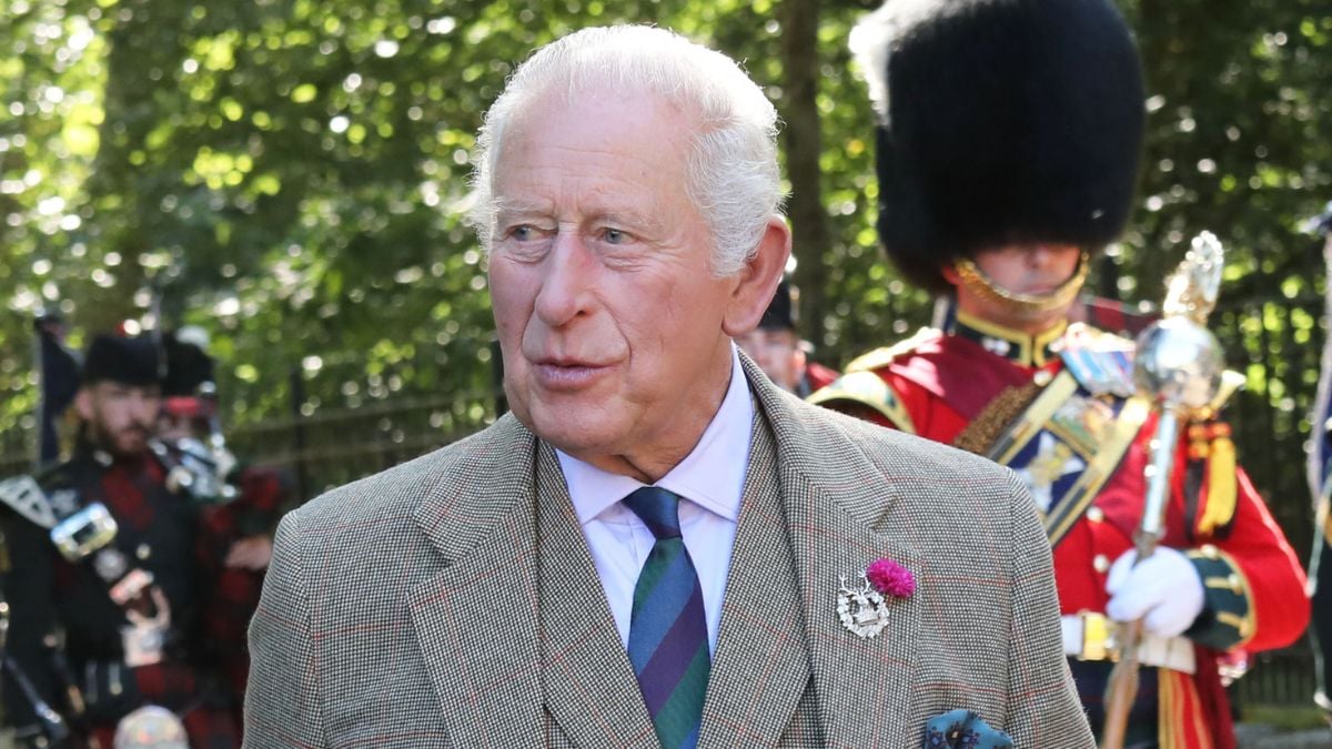 charles-iii-balmoral-le-roi-fait-revivre-une-tradition-oubli-e