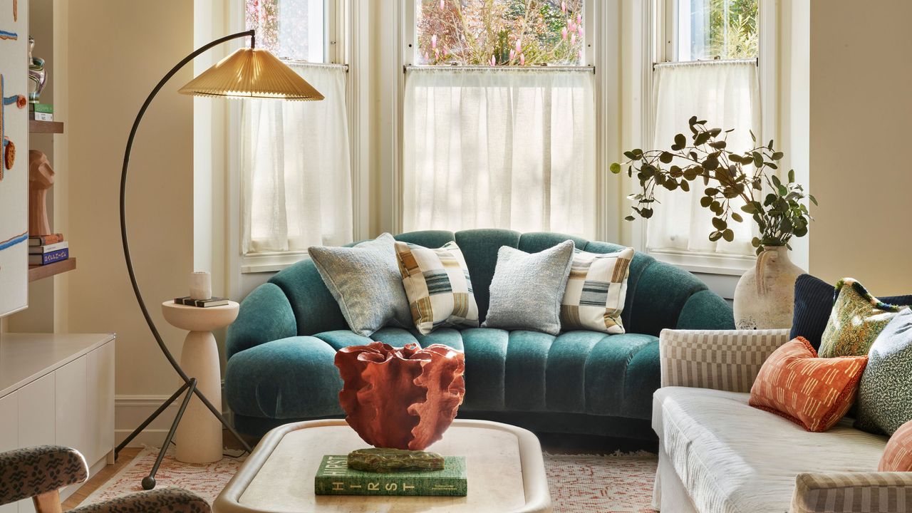 6 unexpected accents designers are pairing with neutrals to 'punch up ...