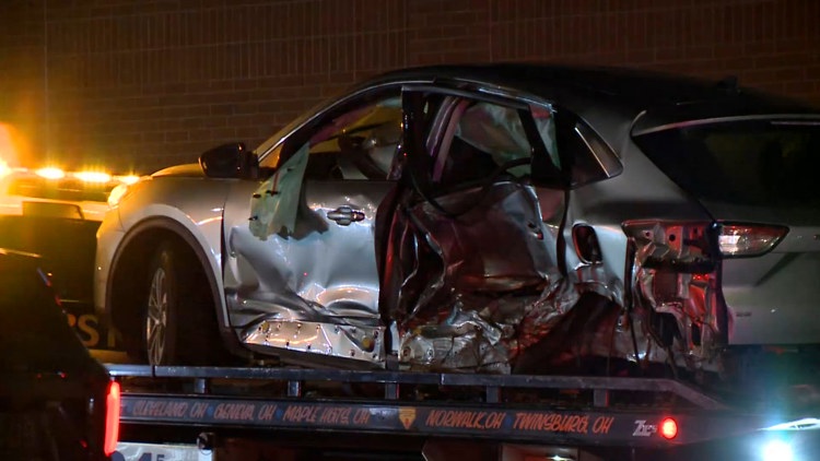 Garfield Heights police: Suspect arrested after pursuit of stolen vehicle ends in crash