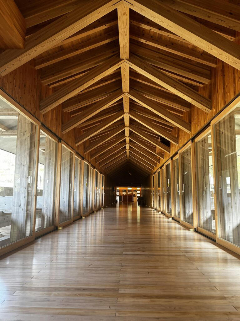 我が家の夏の定番おでかけスポット図書館! 高知県「ゆすはら雲の上の図書館」に行ってきました