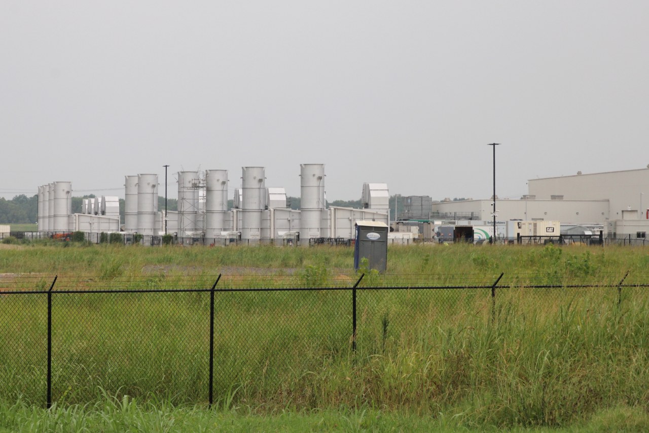 Hyperscalers' off-grid power push comes with risks