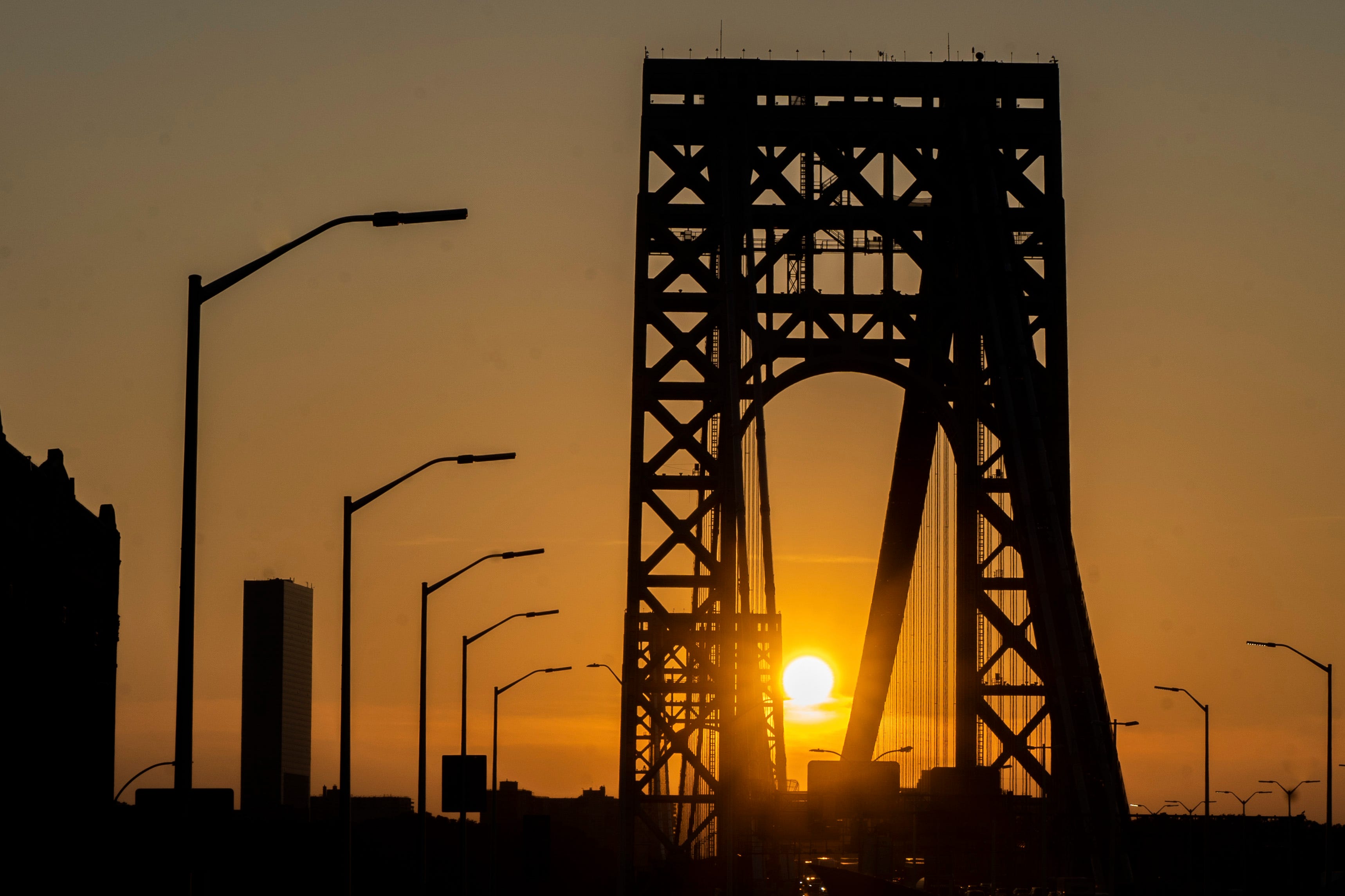 George Washington Bridge NJ-bound upper level closed after shooting