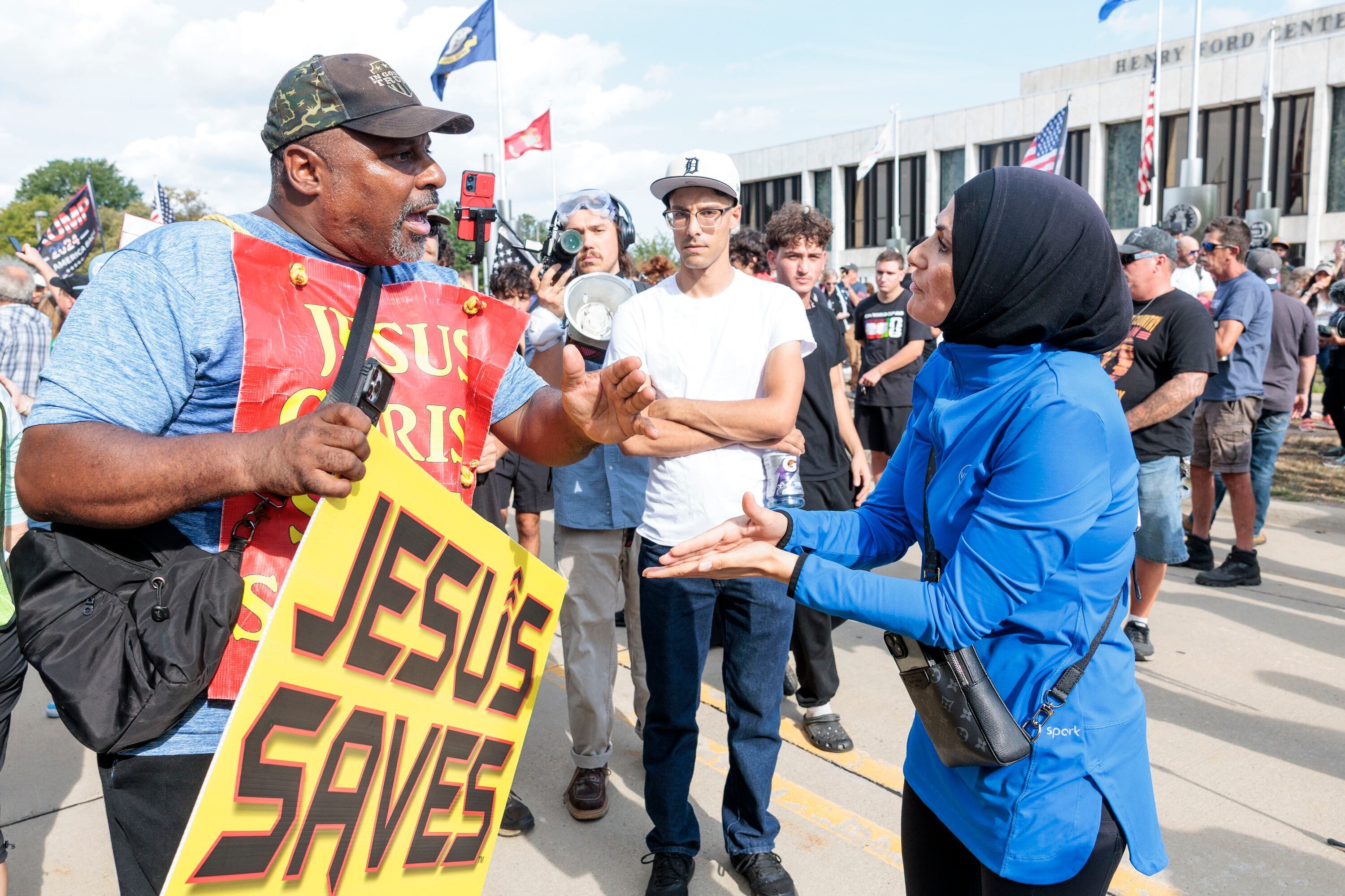 More than 20 arrested in Jake Lang demonstration in Dearborn, and 4 ...