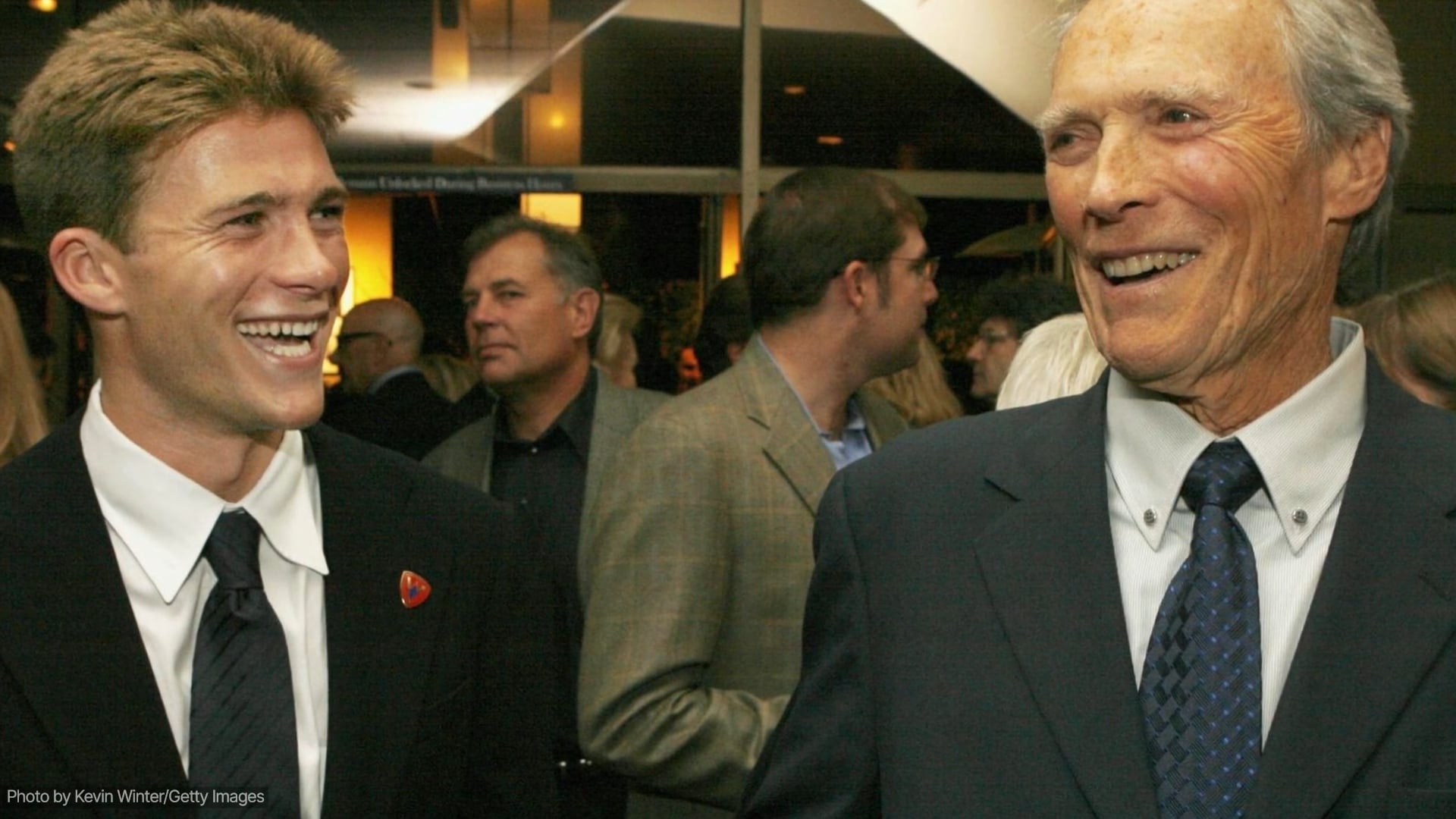 Famous father-son duos that look exactly like one another - Part 3