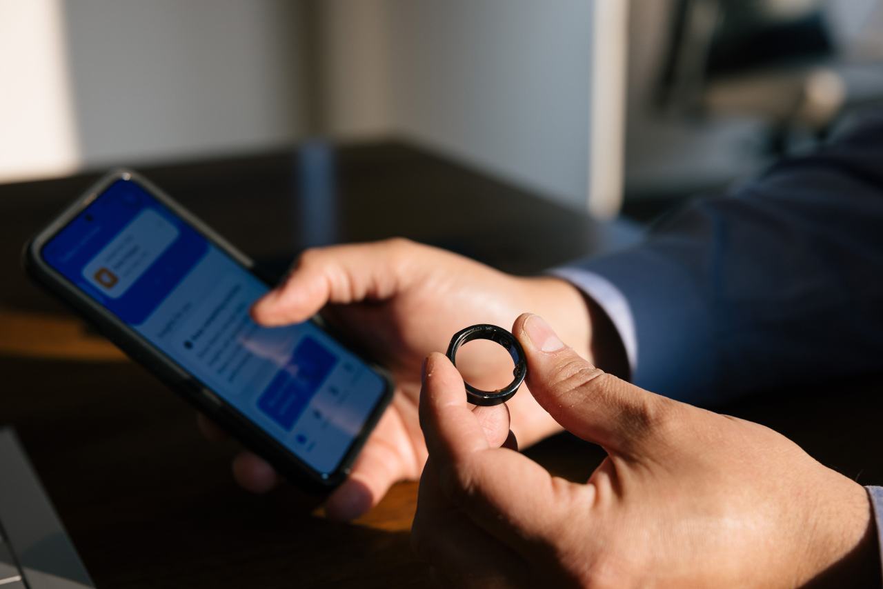 Oura restructures tech leadership in AI push