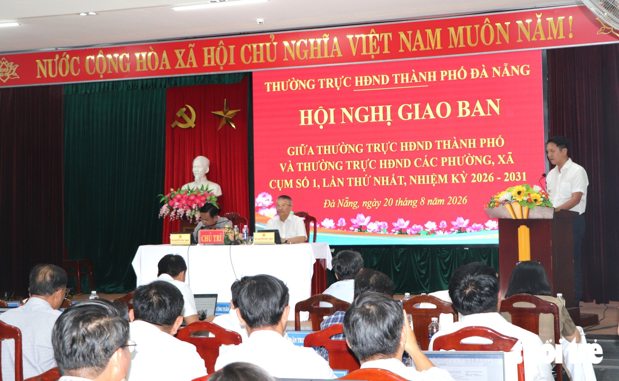 Hiệu trưởng xin xuống làm giáo viên để nghỉ chế độ 154: Ai có thể đăng ký?