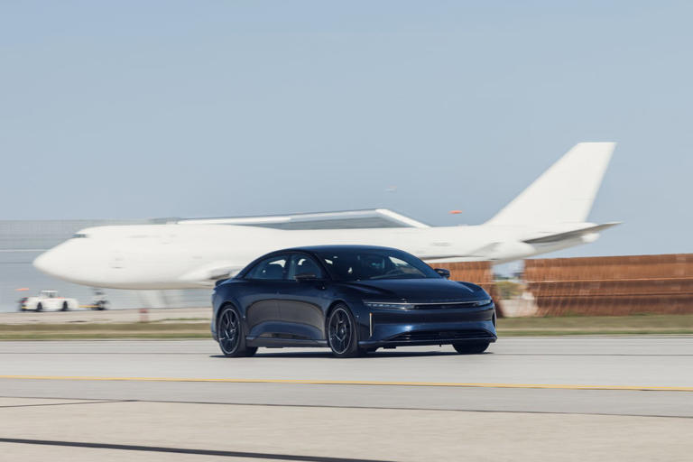 Lucid’s infotainment upgrade is free in newer Airs, but costly in ...
