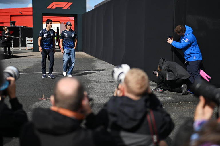 Un multimillonario estadounidense adquiere una parte del equipo Aston ...