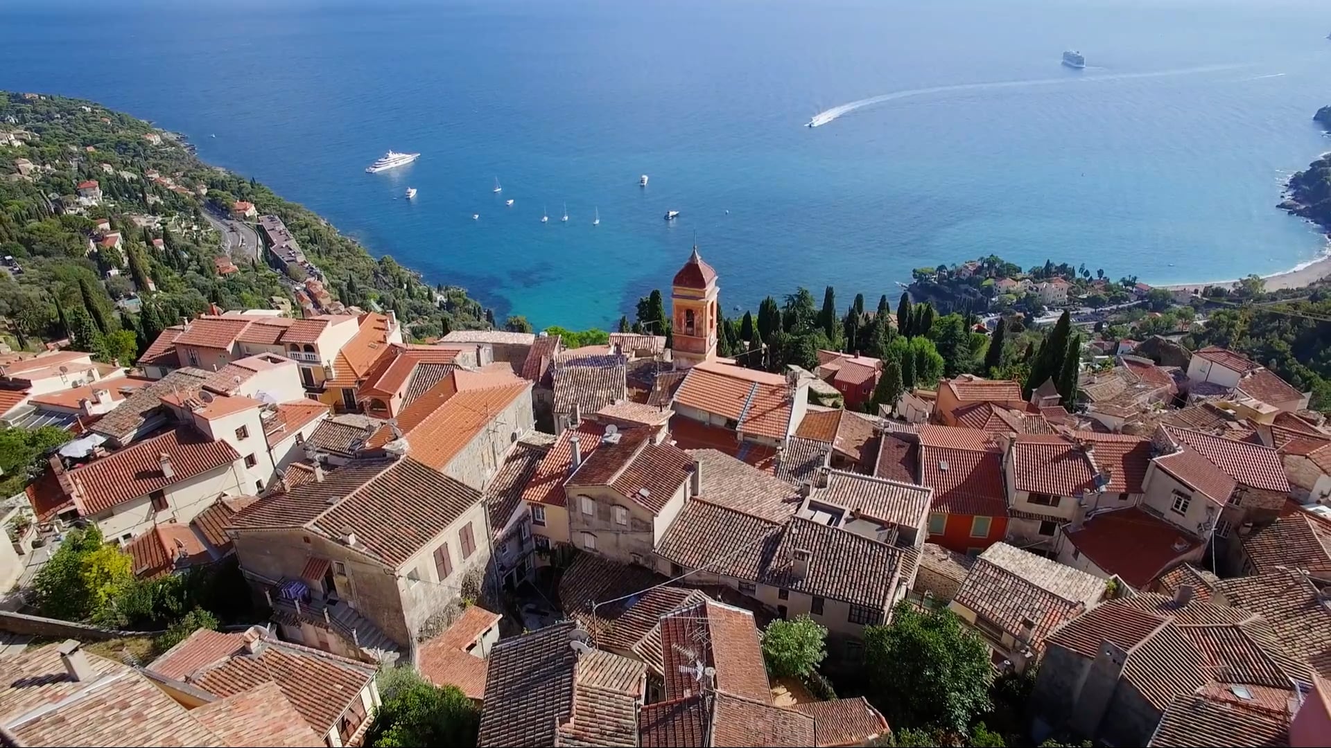 Exploring the French Riviera from a drone's perspective