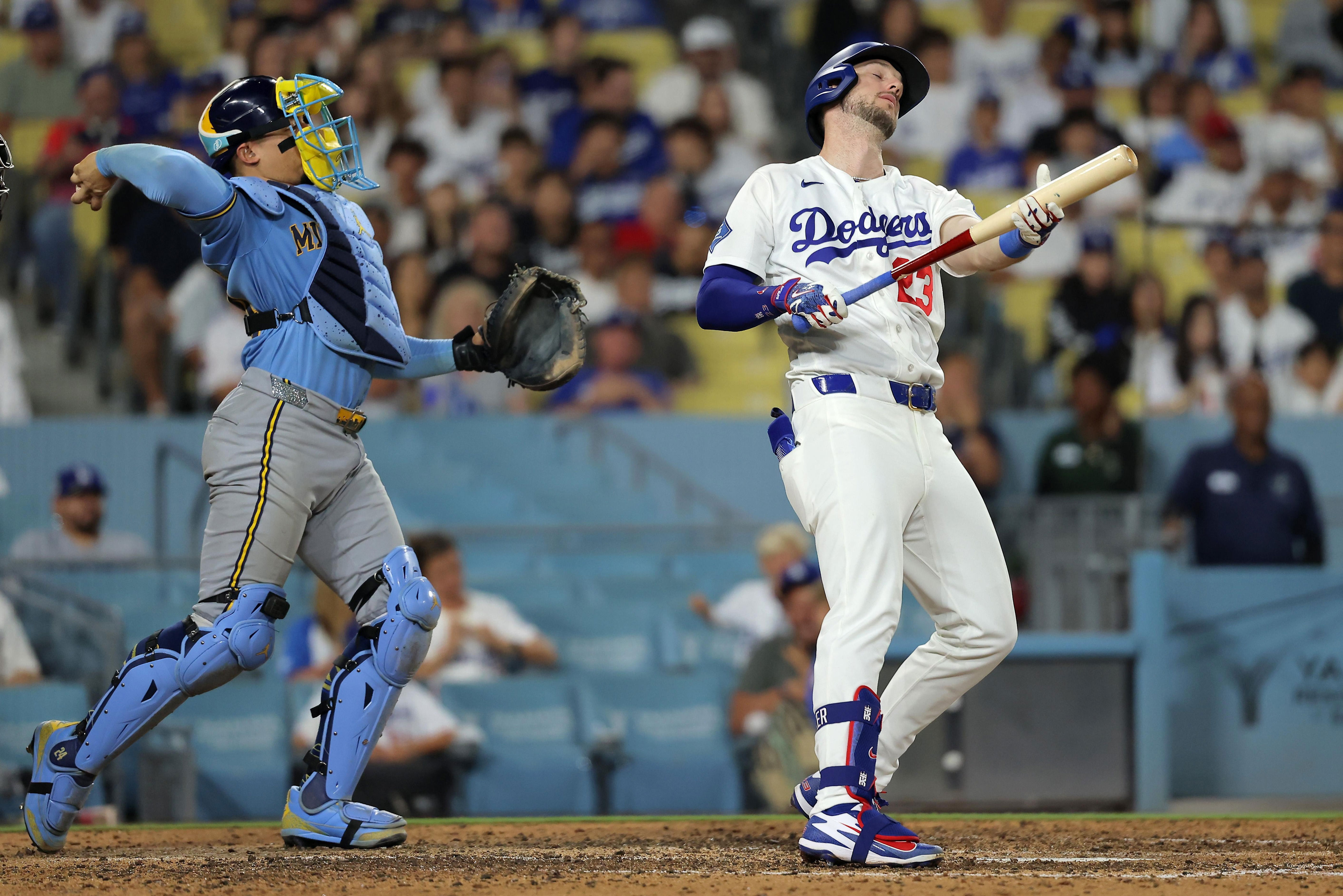 The Dodgers' struggles present an opportunity for the Phillies
