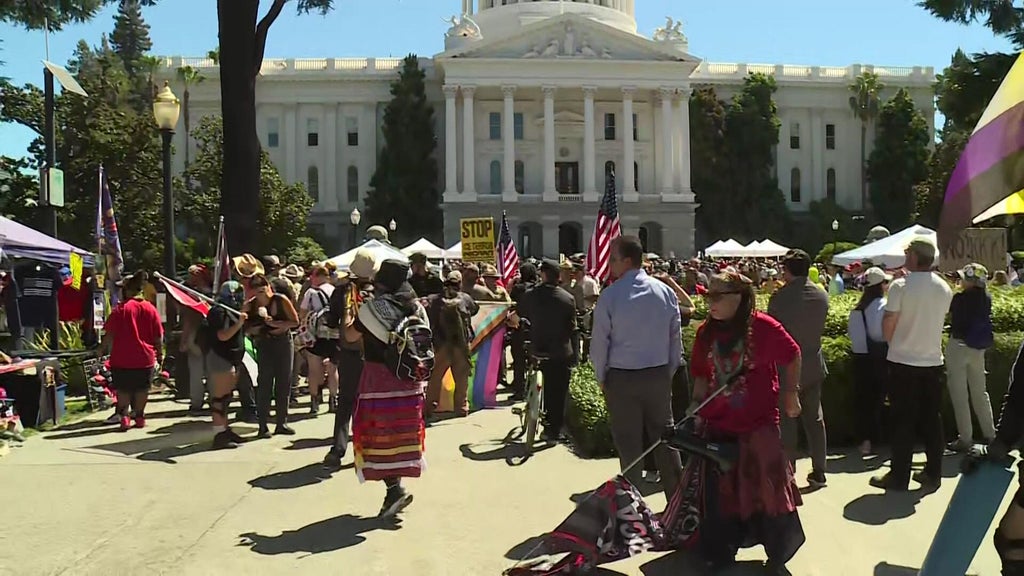 California law aiming to protect immigration support services faces push back at state Capitol