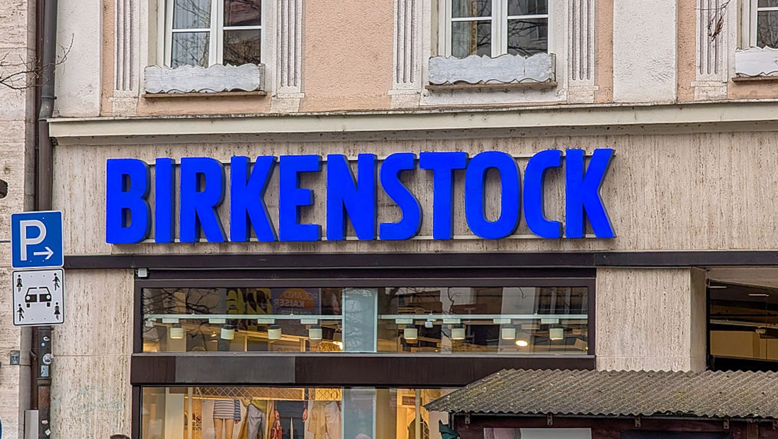 Statt Boston Clogs: Im Herbst tragen alle diese Trend-Schuhe von ...