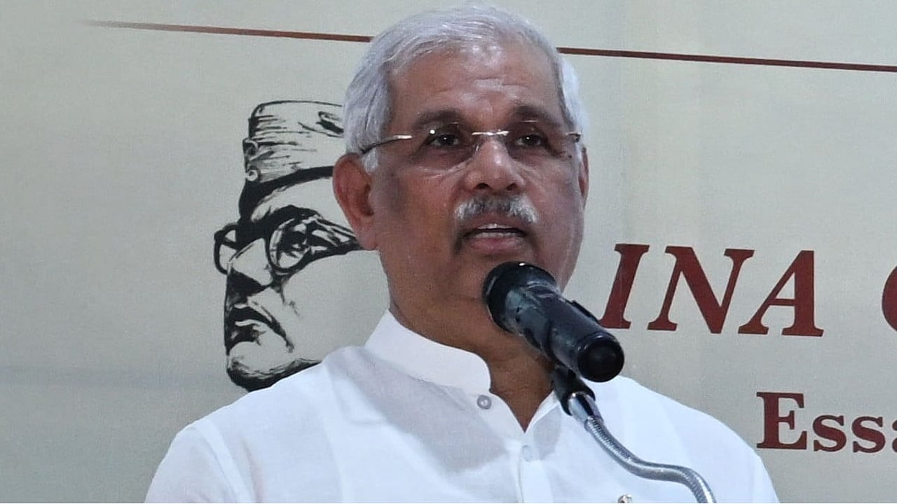 Kerala governor Arlekar calls for study of forces opposing Vande ...