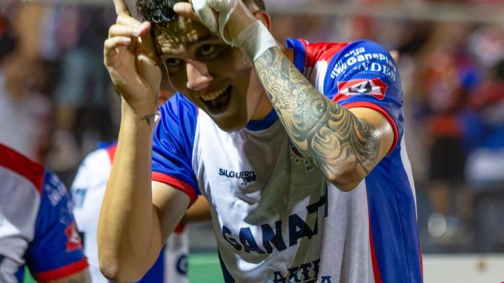 Firpo sobrevive al ataque de Xelajú y sella su boleto a cuartos de ...