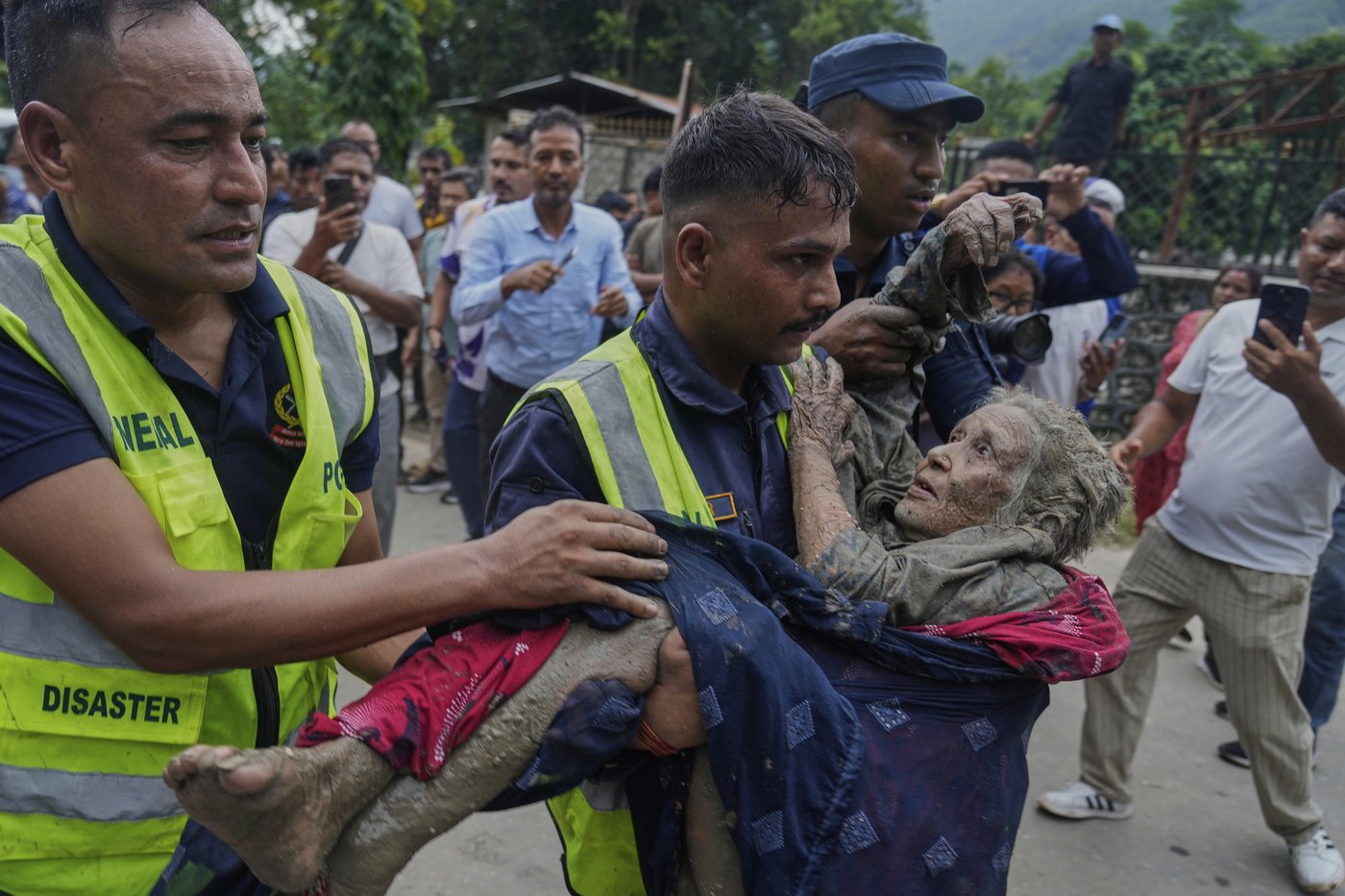 Catastrophic floods kill over 390 in Nepal and Tibet, with more than ...