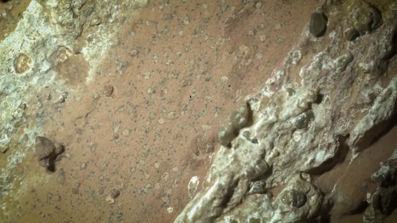 NASA finally found something on Mars... and it shouldn't exist