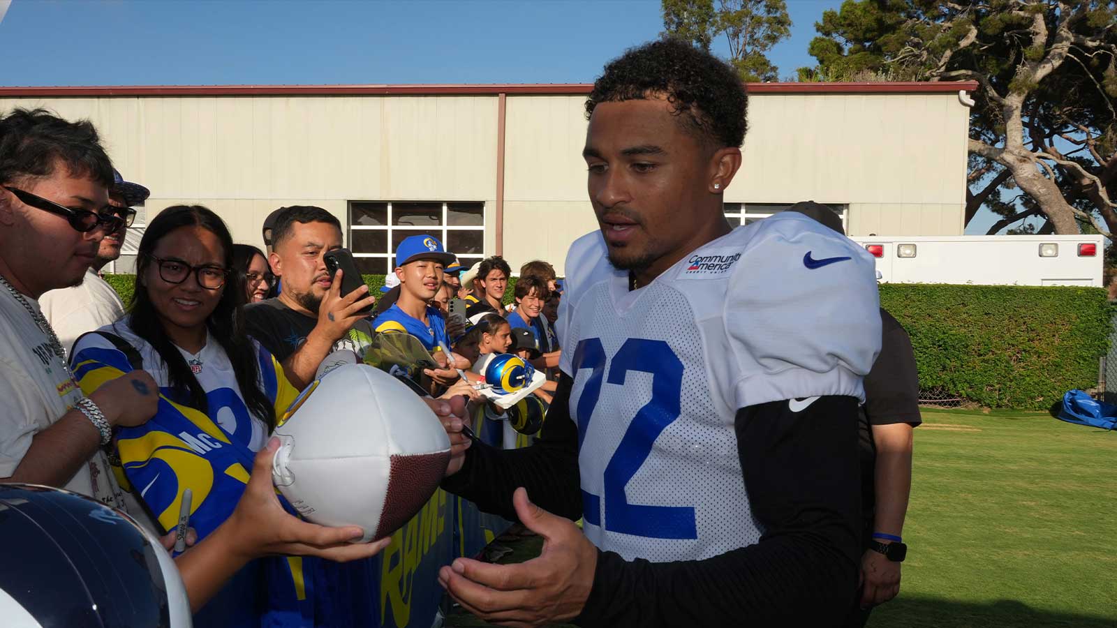 https://img-s-msn-com.akamaized.net/tenant/amp/entityid/AA2b2RwW.img?w=768&h=432&m=4&q=74
