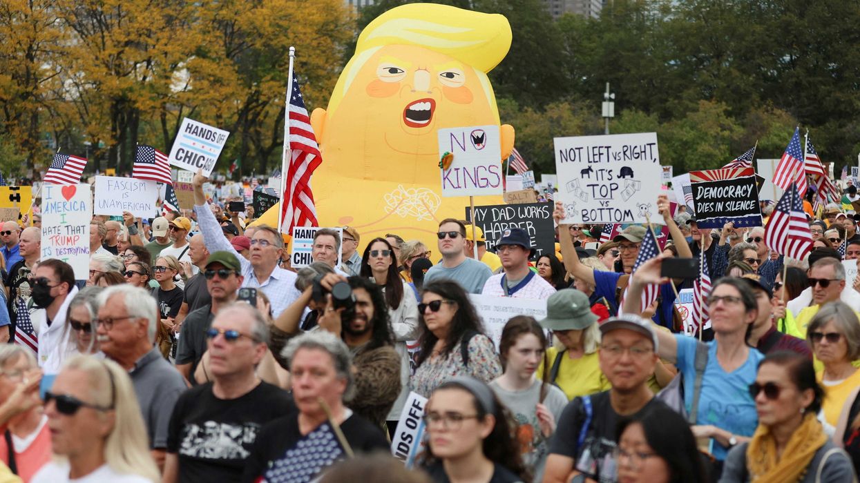 GOP pollster 'seeing sirens' as new poll finds women abandoning Trump ...