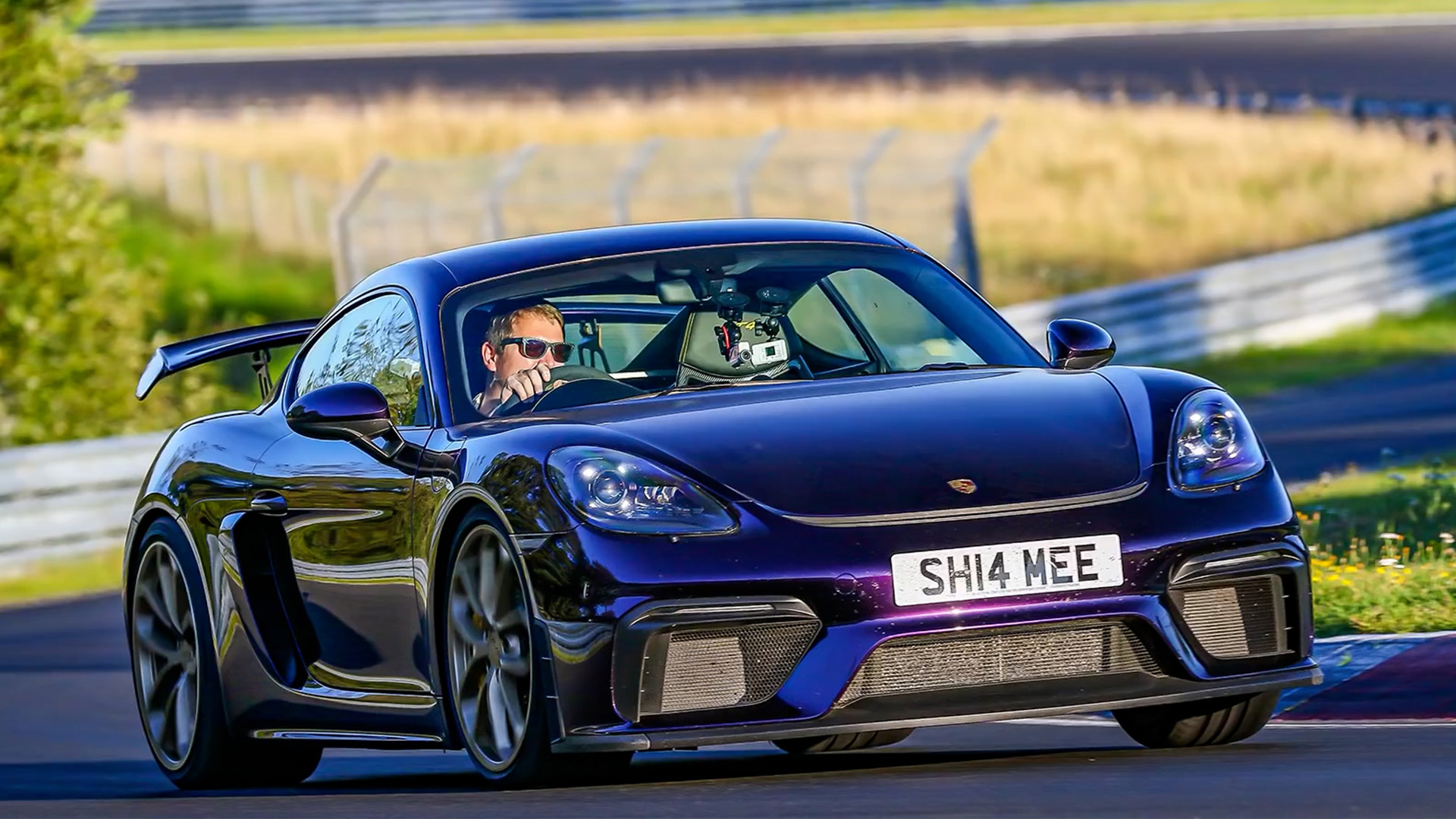 Porsche 718 Cayman GT4 returns to Nürburgring