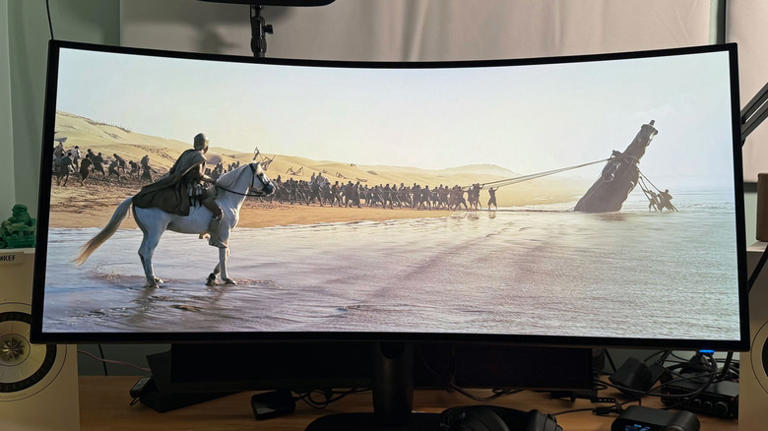 Alienware 39 5K review: The ultrawide gaming monitor sweet spot