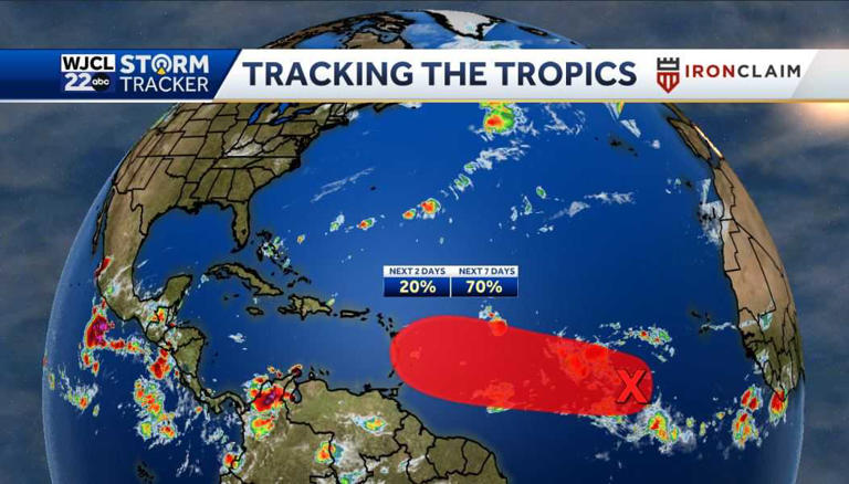 National Hurricane Center sees 40% development chance