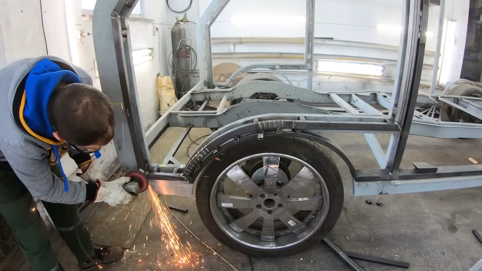 Can a precision CNC machine build a futuristic van?