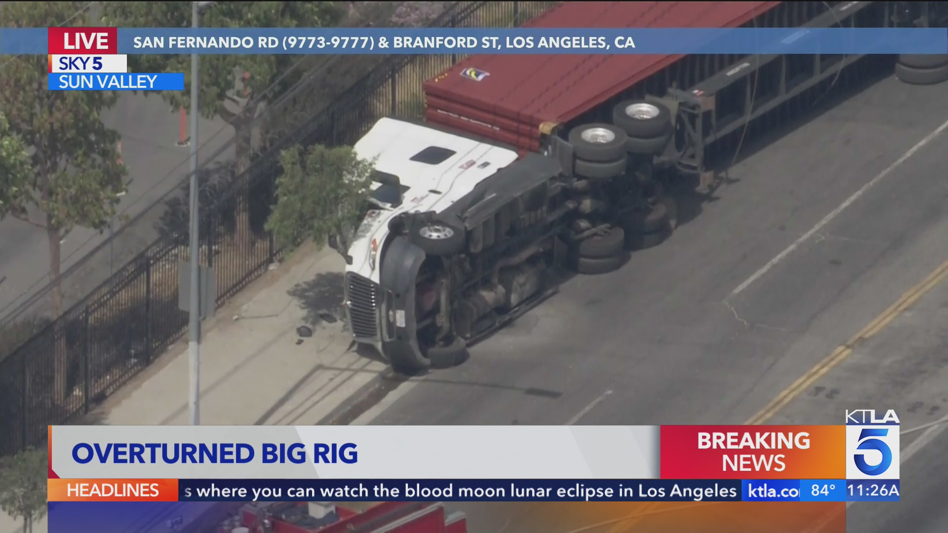 Overturned big rig downs power line in Los Angeles