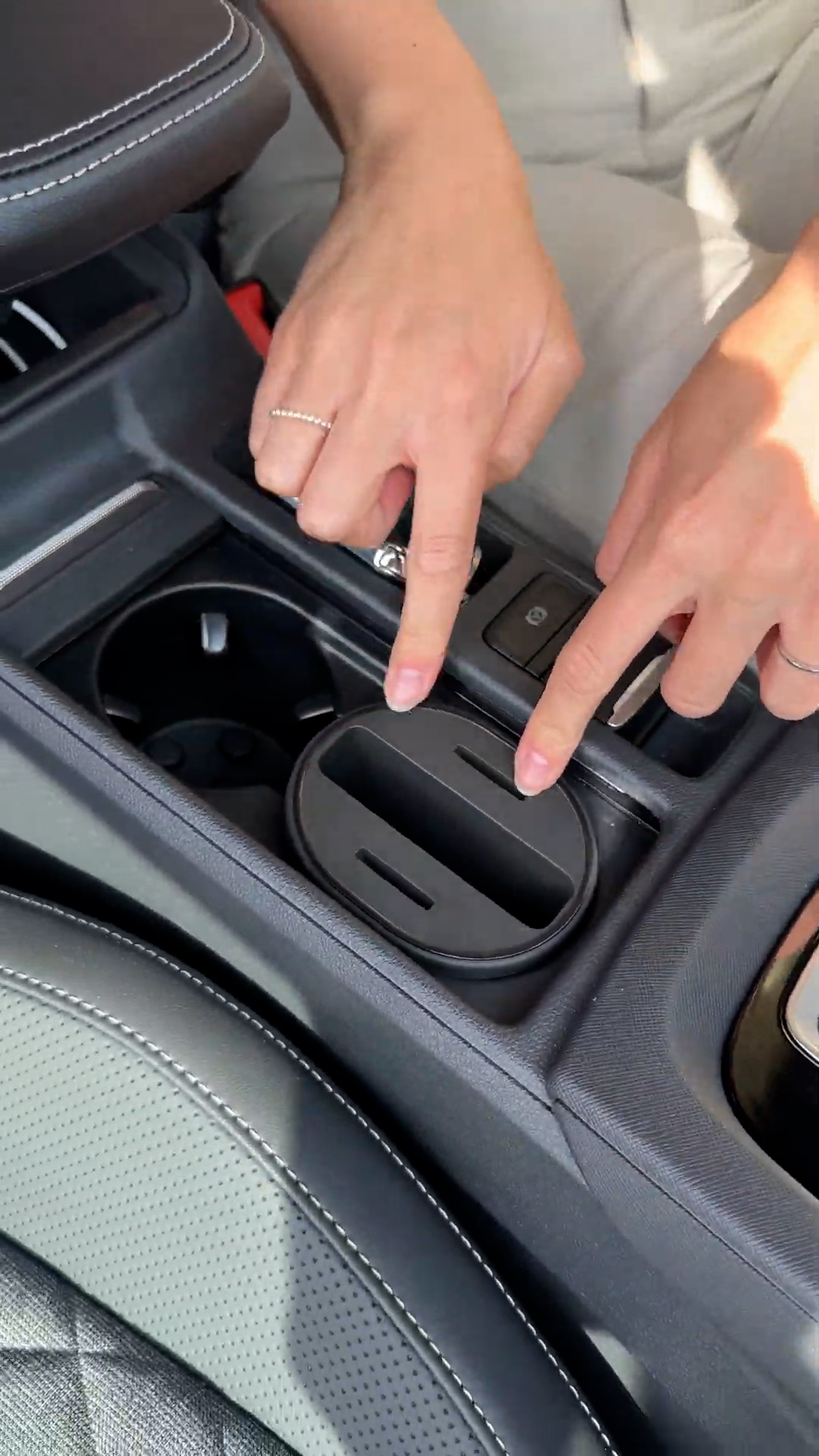Skoda Octavia features a versatile center console design