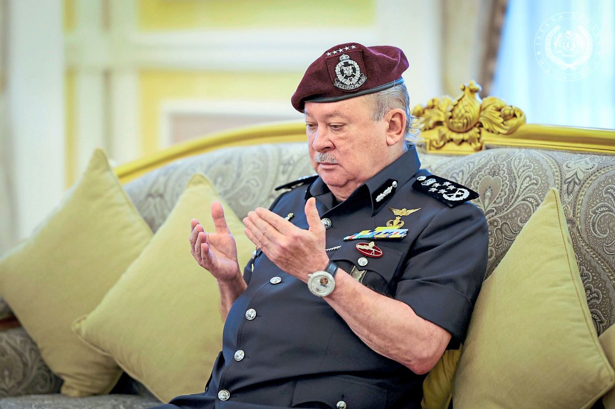 nepal-floods-king-urges-rapid-rescue-for-malaysians