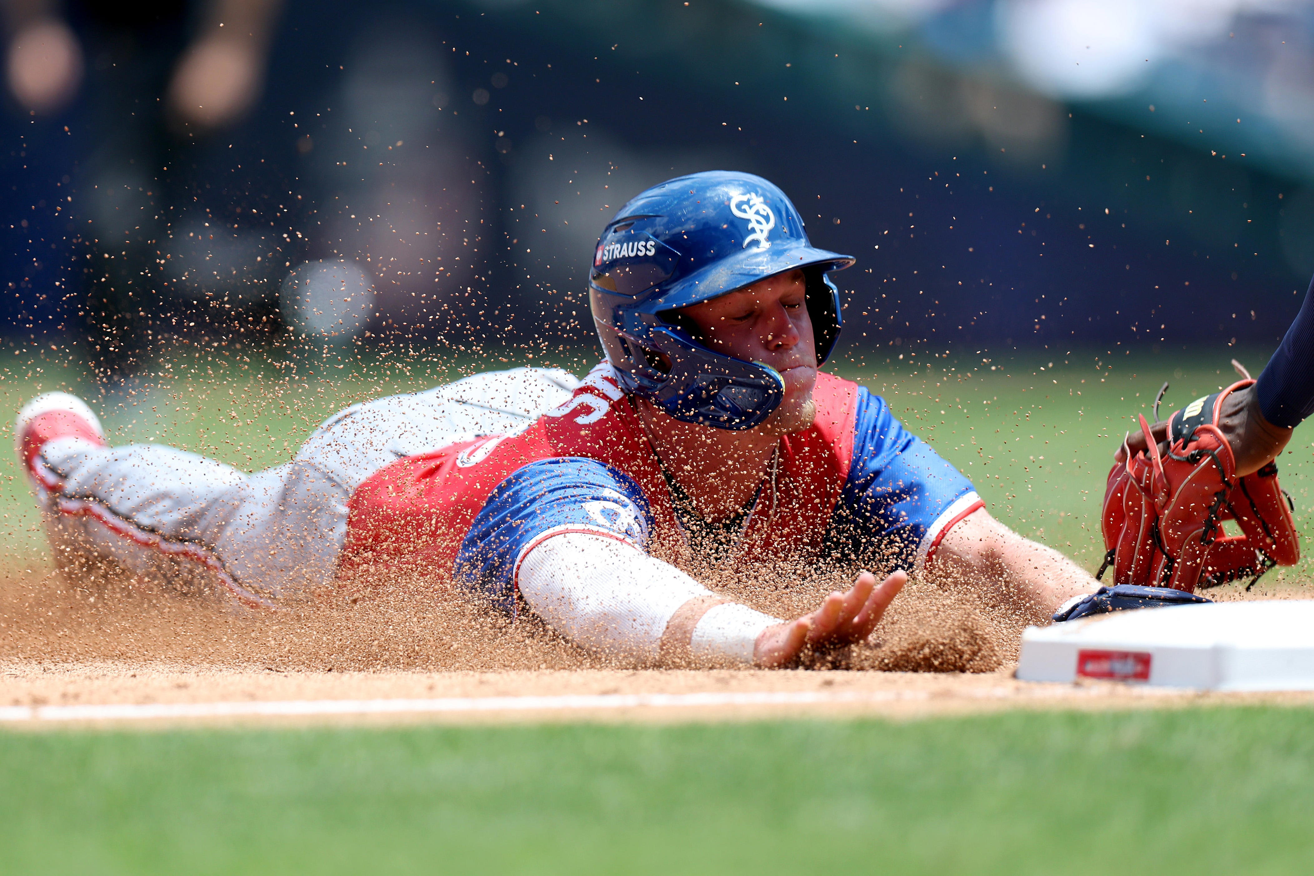 Walker Jenkins gets first MLB hit in debut with Minnesota Twins