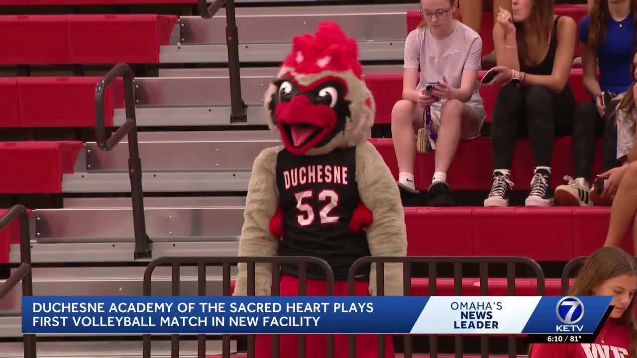Duchesne Academy plays first volleyball match inside state-of-the-art ...