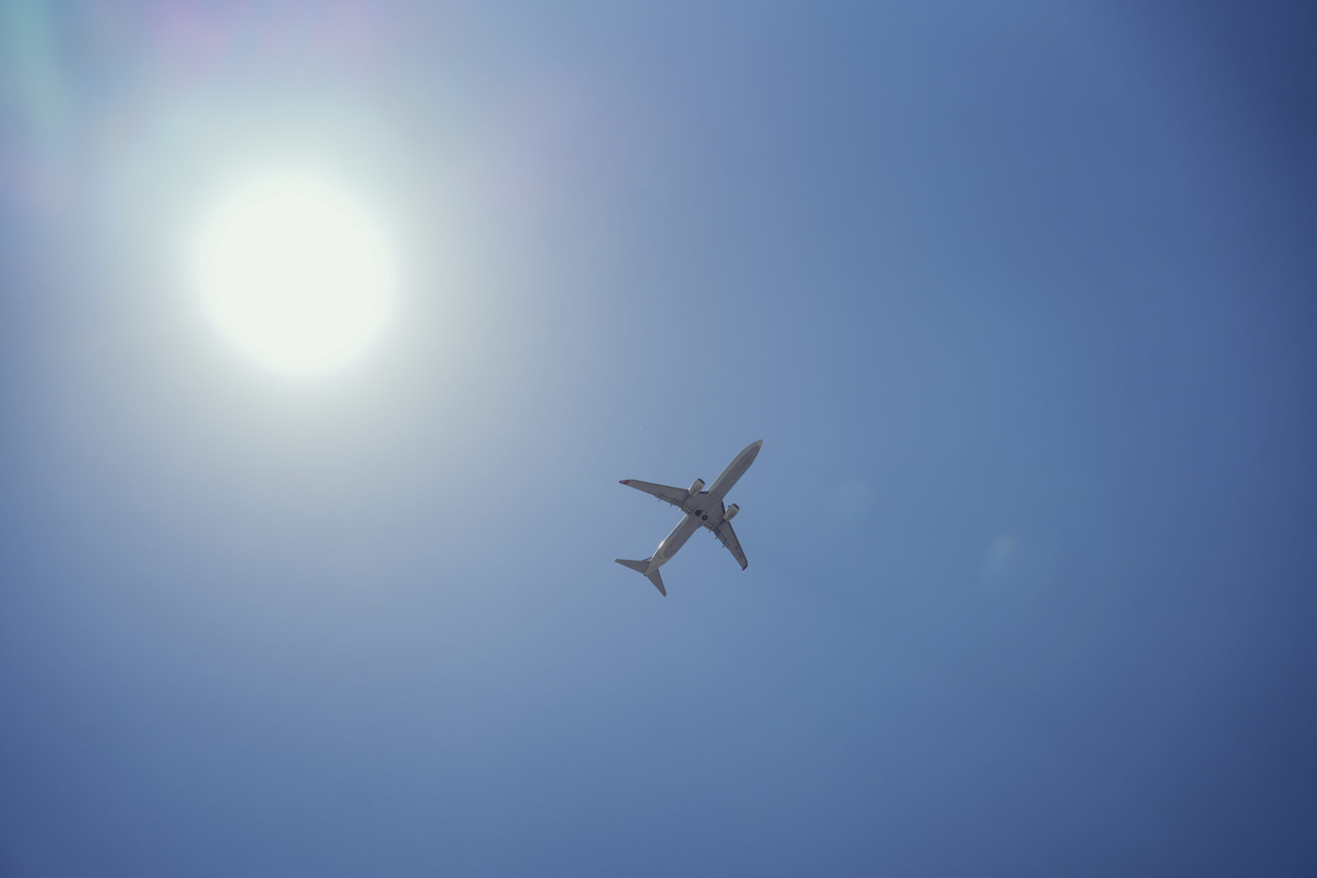 The best tips to avoid jet lag