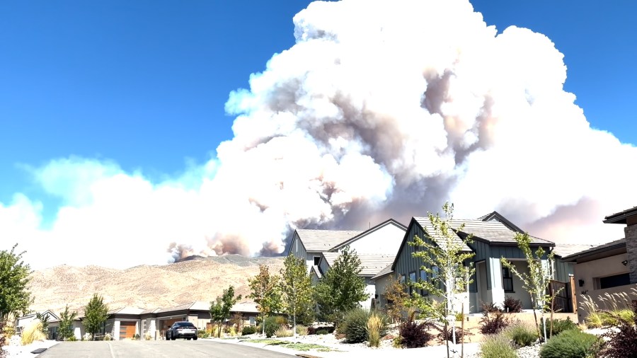 Move-in day turns frightening as Las Vegas couple faces Hawk fire