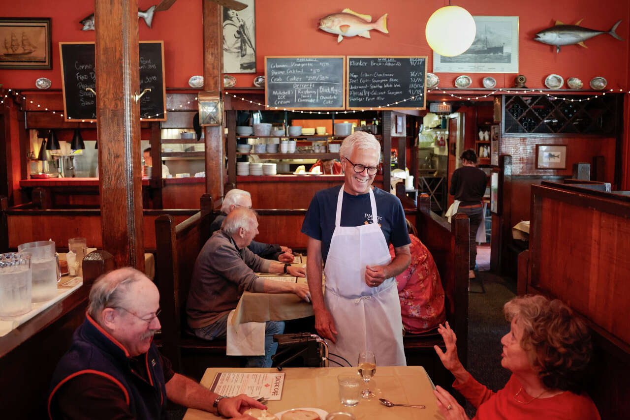 Locals love this 52-year-old SF restaurant for its seafood and free wine. Now it's closing